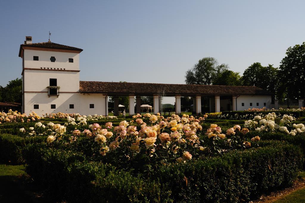 Borgo Dei Conti Della Torre Guest House Morsano al Tagliamento Екстериор снимка